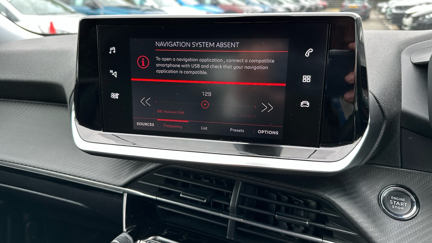 Used Peugeot 2008 2021 for sale - 76338258: Photo 32