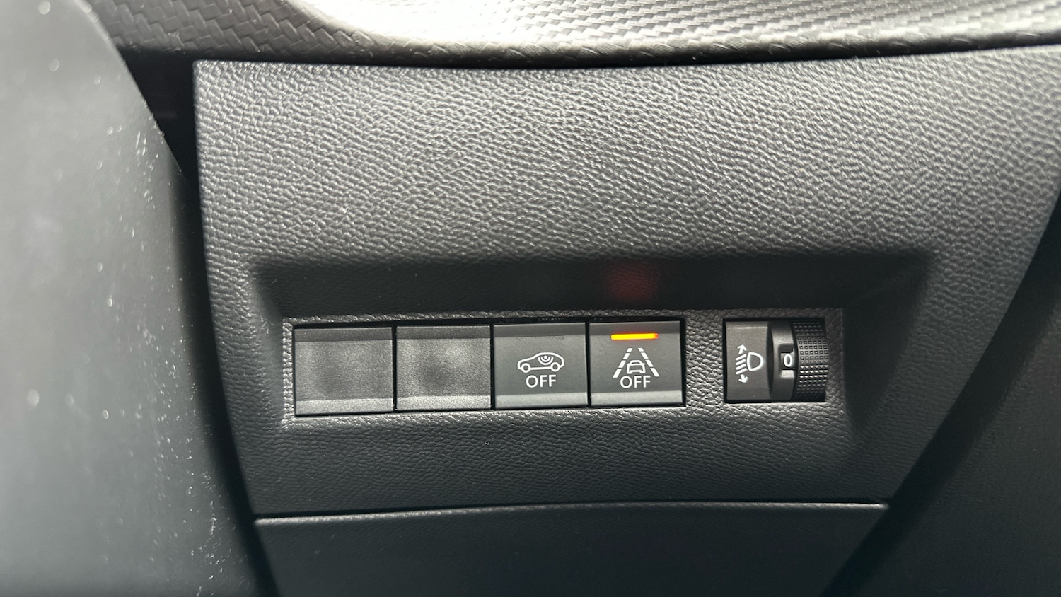 Used Peugeot 2008 2021 for sale - 76338258: Photo 34