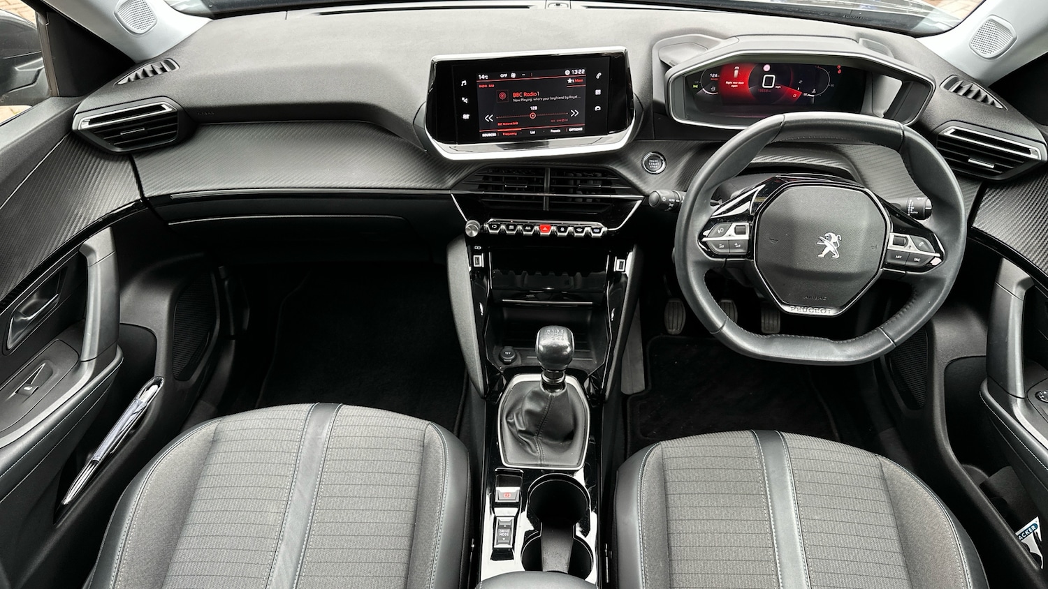 Used Peugeot 2008 2021 for sale - 76338258: Photo 4