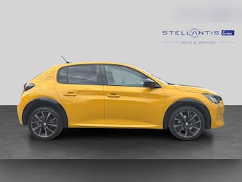 Used Peugeot 208 2023 for sale - 79681424: Photo