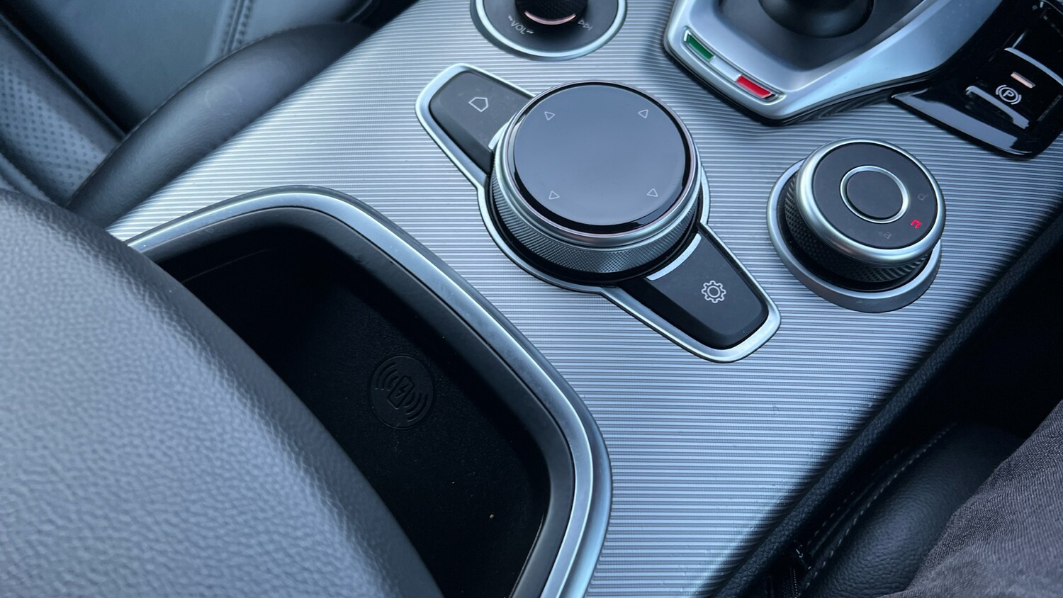 Used Alfa Romeo Stelvio 2022 for sale - 76840342: Photo 42