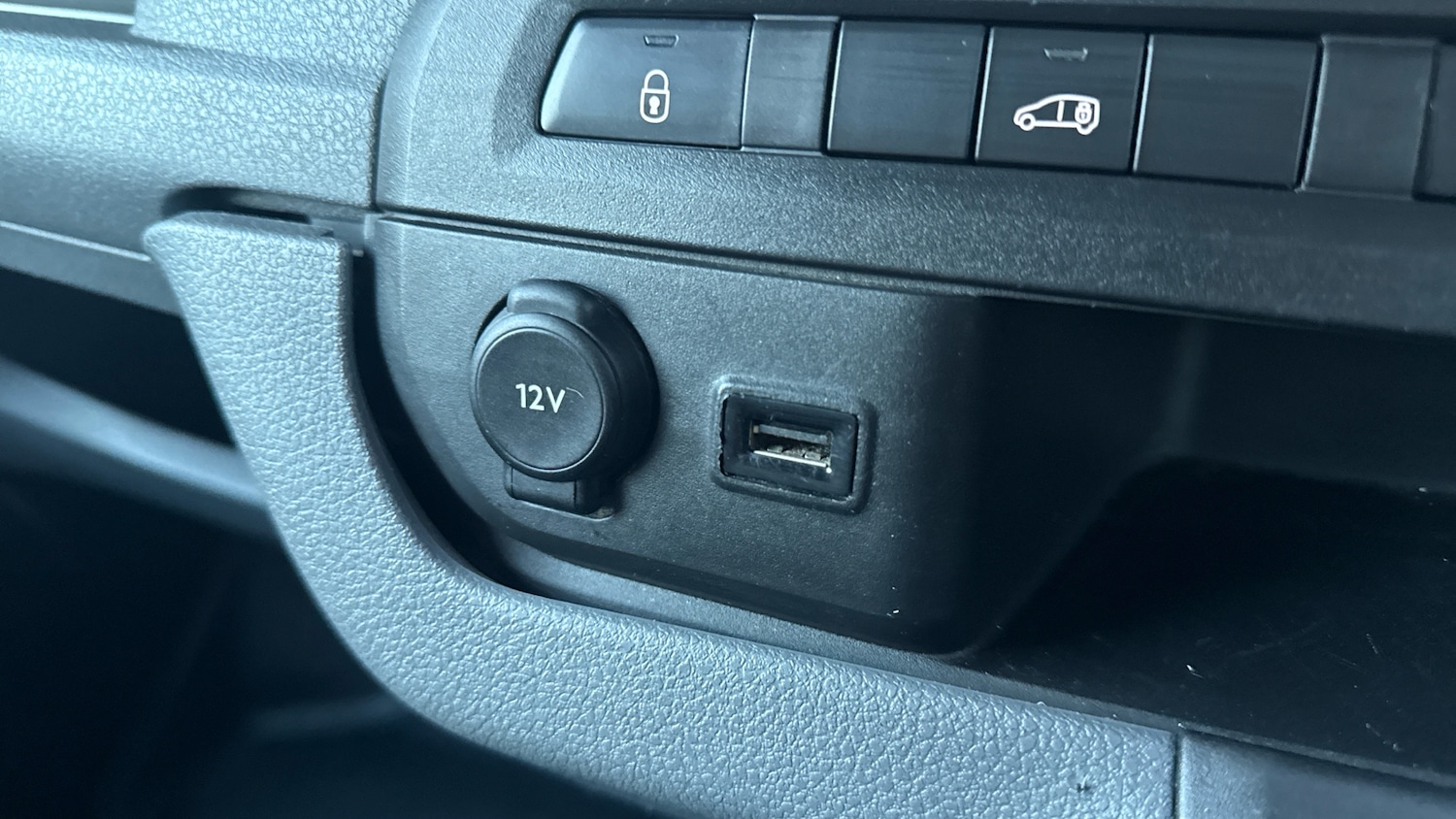 Used Vauxhall Vivaro 2020 for sale - 77030610: Photo 22