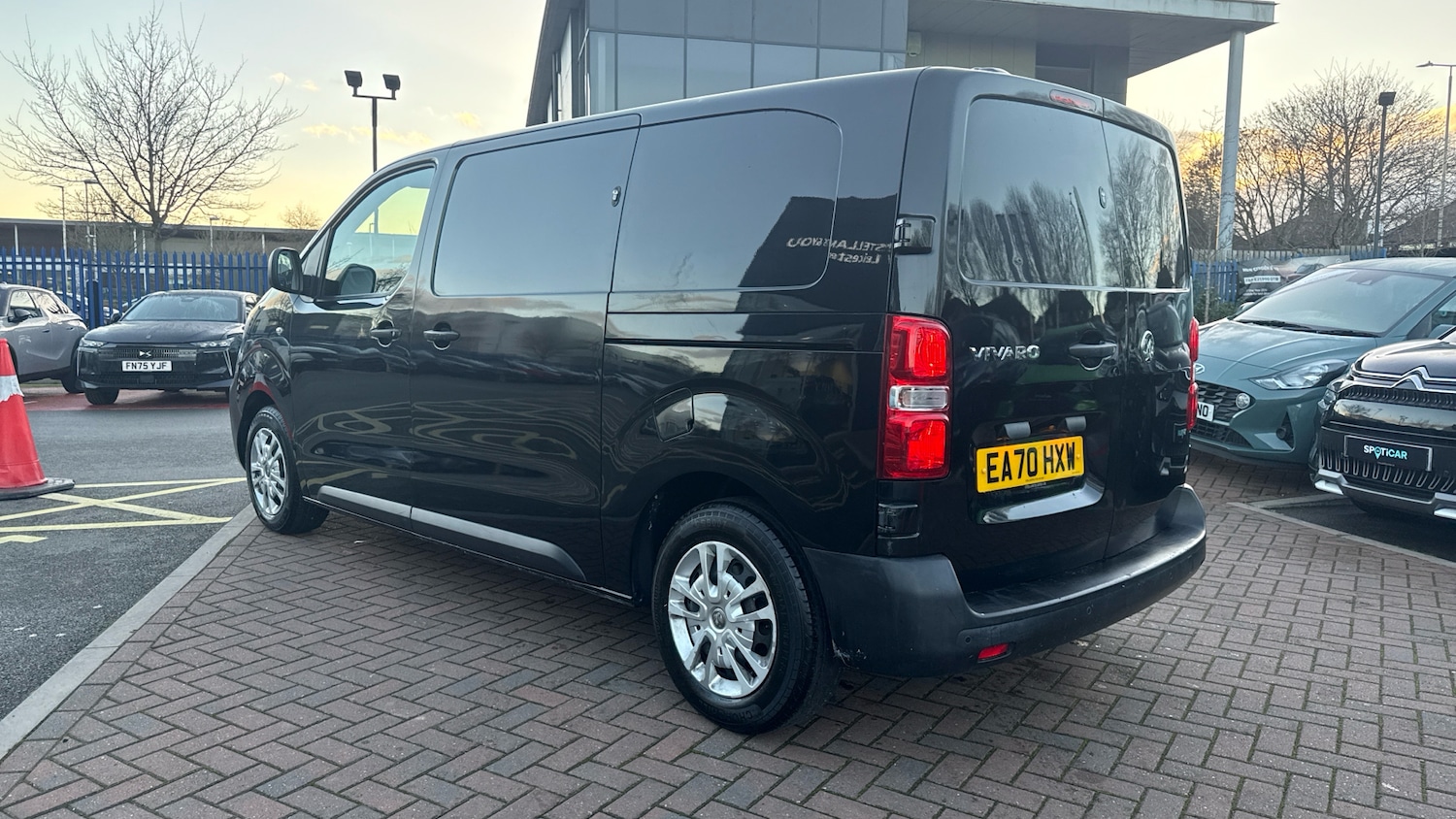 Used Vauxhall Vivaro 2020 for sale - 77030610: Photo 5