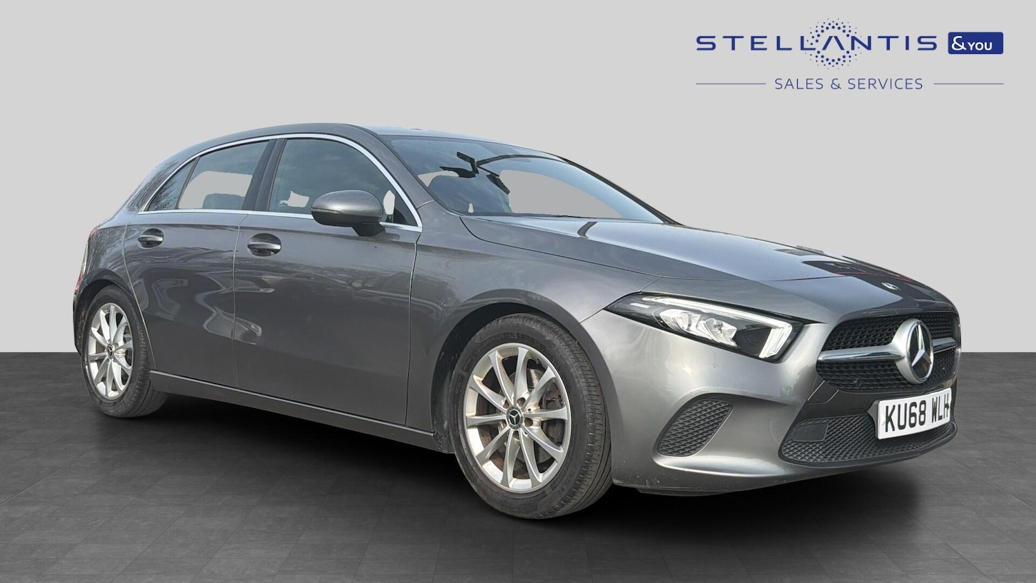 Used Mercedes-Benz A-Class 2018 for sale - 77971207: Photo 2