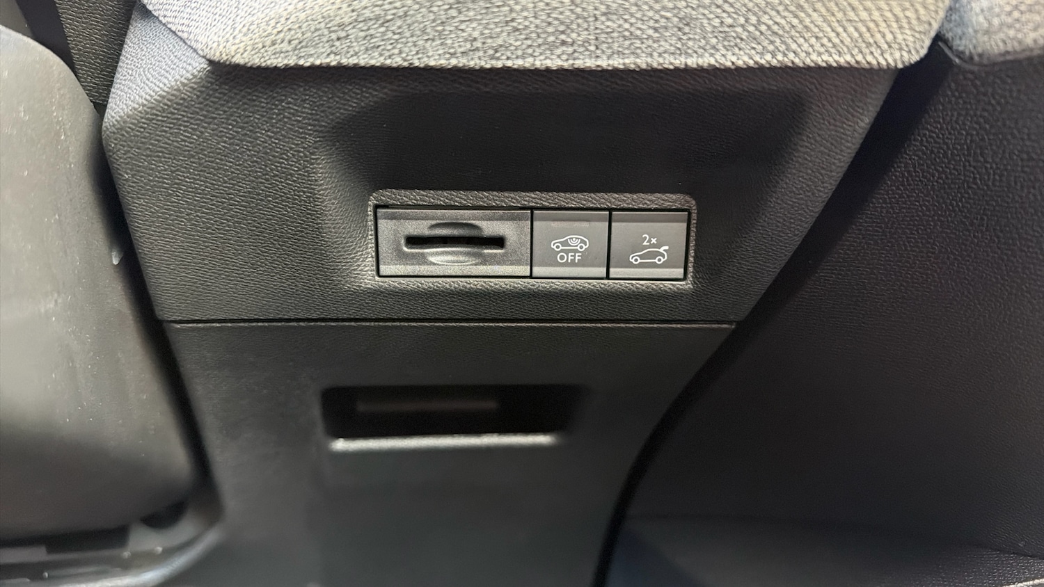 Used Peugeot 5008 2025 for sale - 77239216: Photo 35