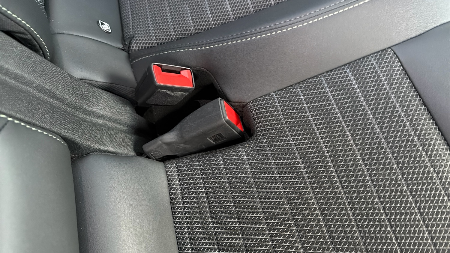 Used Peugeot 5008 2025 for sale - 77239216: Photo 36