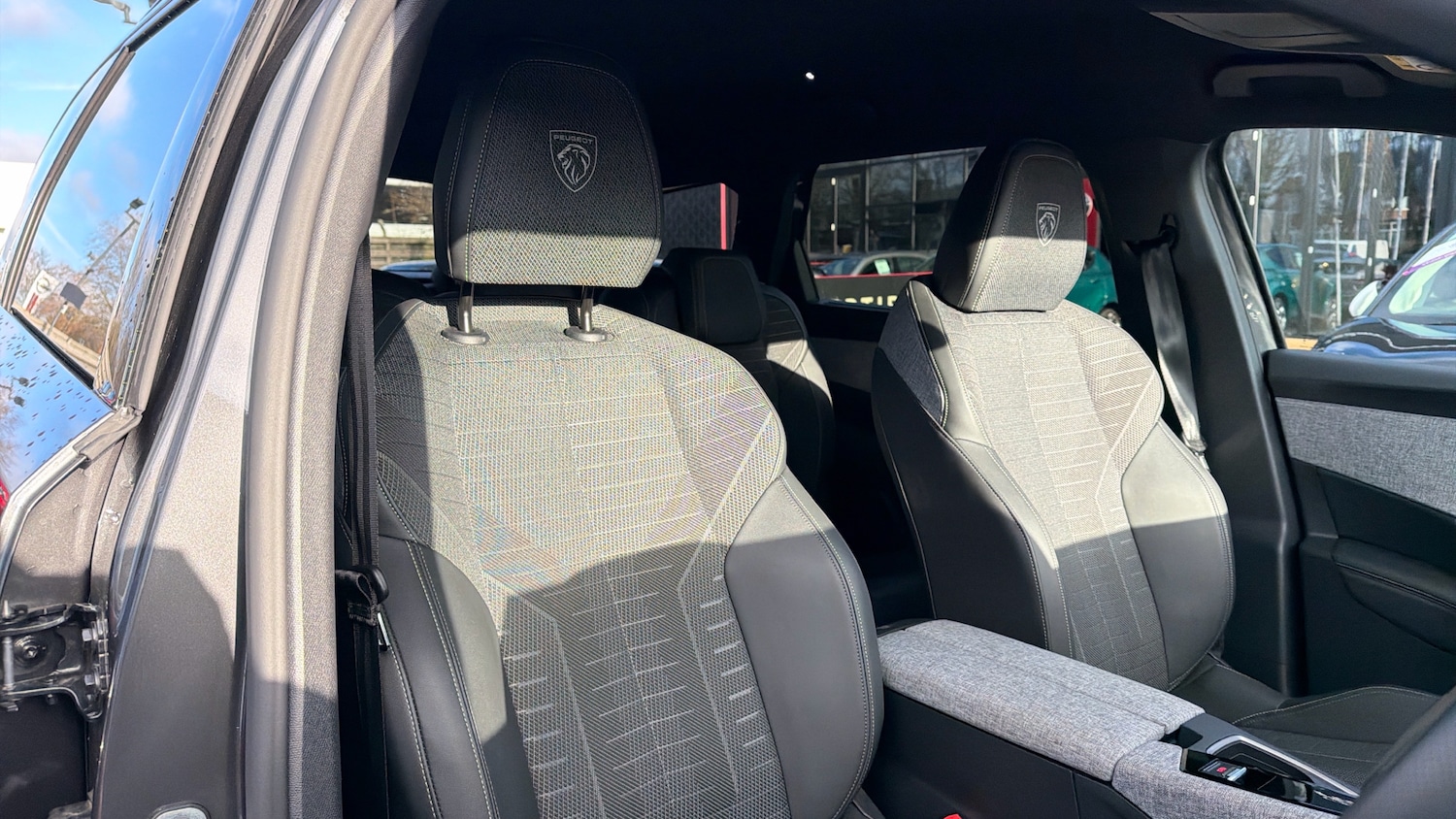 Used Peugeot 5008 2025 for sale - 77239216: Photo 43