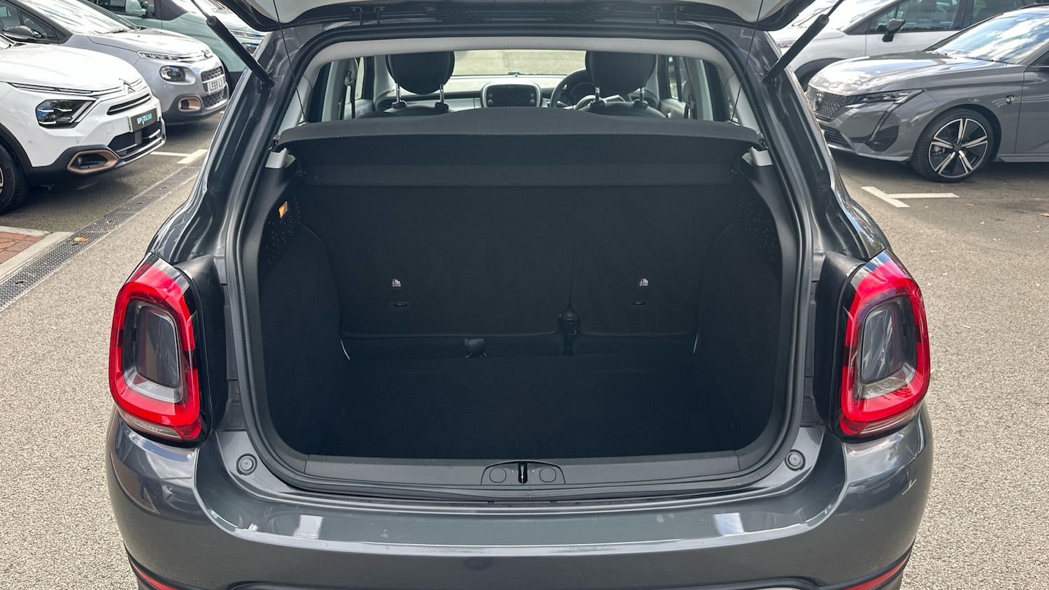 Used Fiat 500X 2019 for sale - 76241104: Photo 19