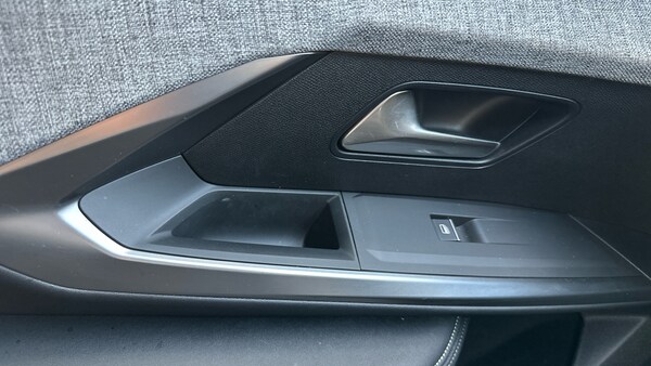 Used Peugeot 5008 2024 for sale - 76095577: Photo 41