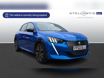 Peugeot - 208