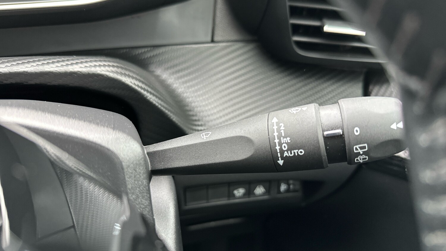 Used Peugeot 208 2021 for sale - 77809547: Photo 28