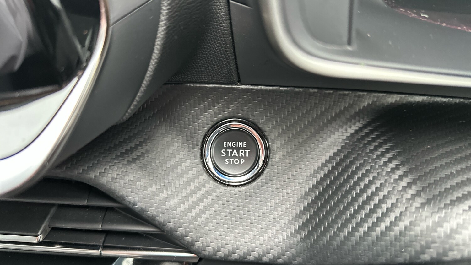 Used Peugeot 208 2021 for sale - 77809547: Photo 40