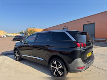 Used Peugeot 5008 2018 for sale - 79767557: Photo