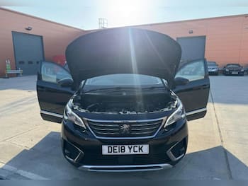 Used Peugeot 5008 2018 for sale - 79767557: Photo