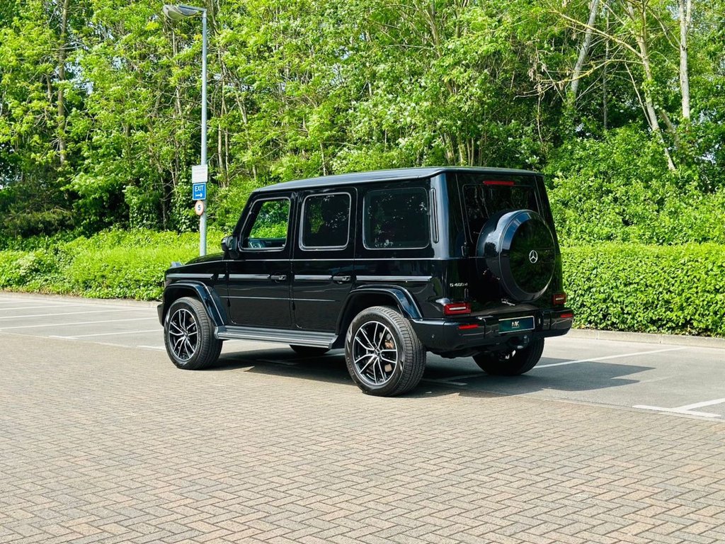 Vehicle 33