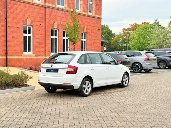 Used Skoda Rapid Spaceback 2014 for sale - 76147998: Photo 11