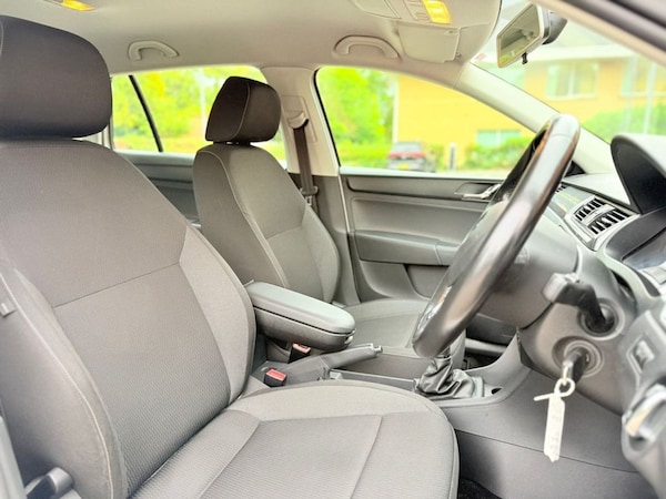Used Skoda Rapid Spaceback 2014 for sale - 76147998: Photo 19