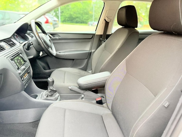 Used Skoda Rapid Spaceback 2014 for sale - 76147998: Photo 24