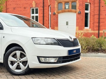 Used Skoda Rapid Spaceback 2014 for sale - 76147998: Photo 2