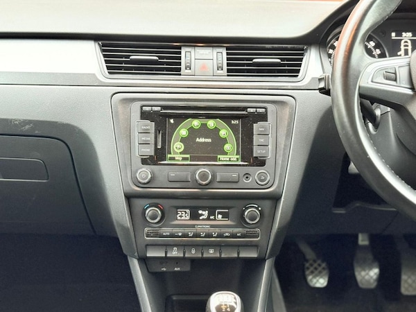 Used Skoda Rapid Spaceback 2014 for sale - 76147998: Photo 33