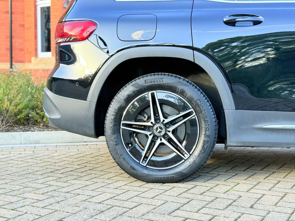 Used Mercedes-Benz EQB 2023 for sale - 76099925: Photo 5