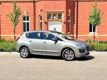 Used Peugeot 3008 2015 for sale - 76038958: Photo