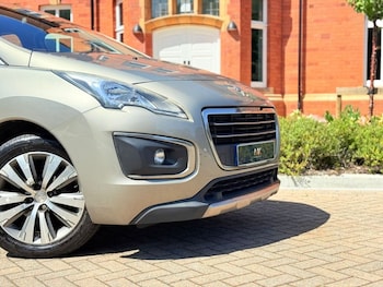 Used Peugeot 3008 2015 for sale - 76038958: Photo