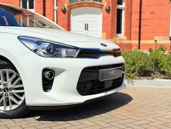 Used Kia Rio 2017 for sale - 76040207: Photo