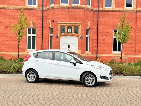 Used Ford Fiesta 2015 for sale - 76148002: Photo 1