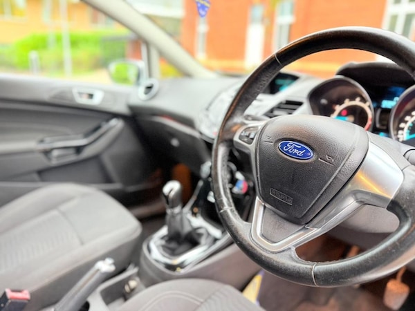 Used Ford Fiesta 2015 for sale - 76148002: Photo 20