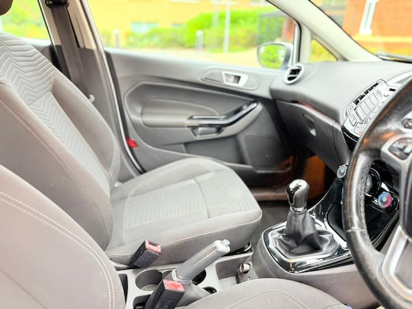 Used Ford Fiesta 2015 for sale - 76148002: Photo 21