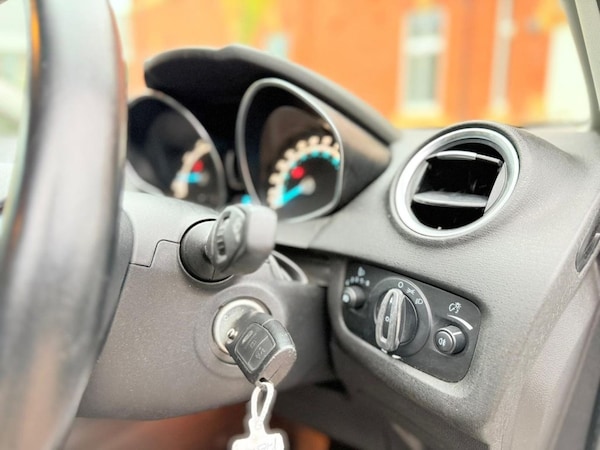 Used Ford Fiesta 2015 for sale - 76148002: Photo 22