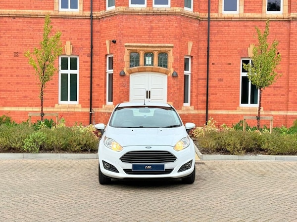 Used Ford Fiesta 2015 for sale - 76148002: Photo 5