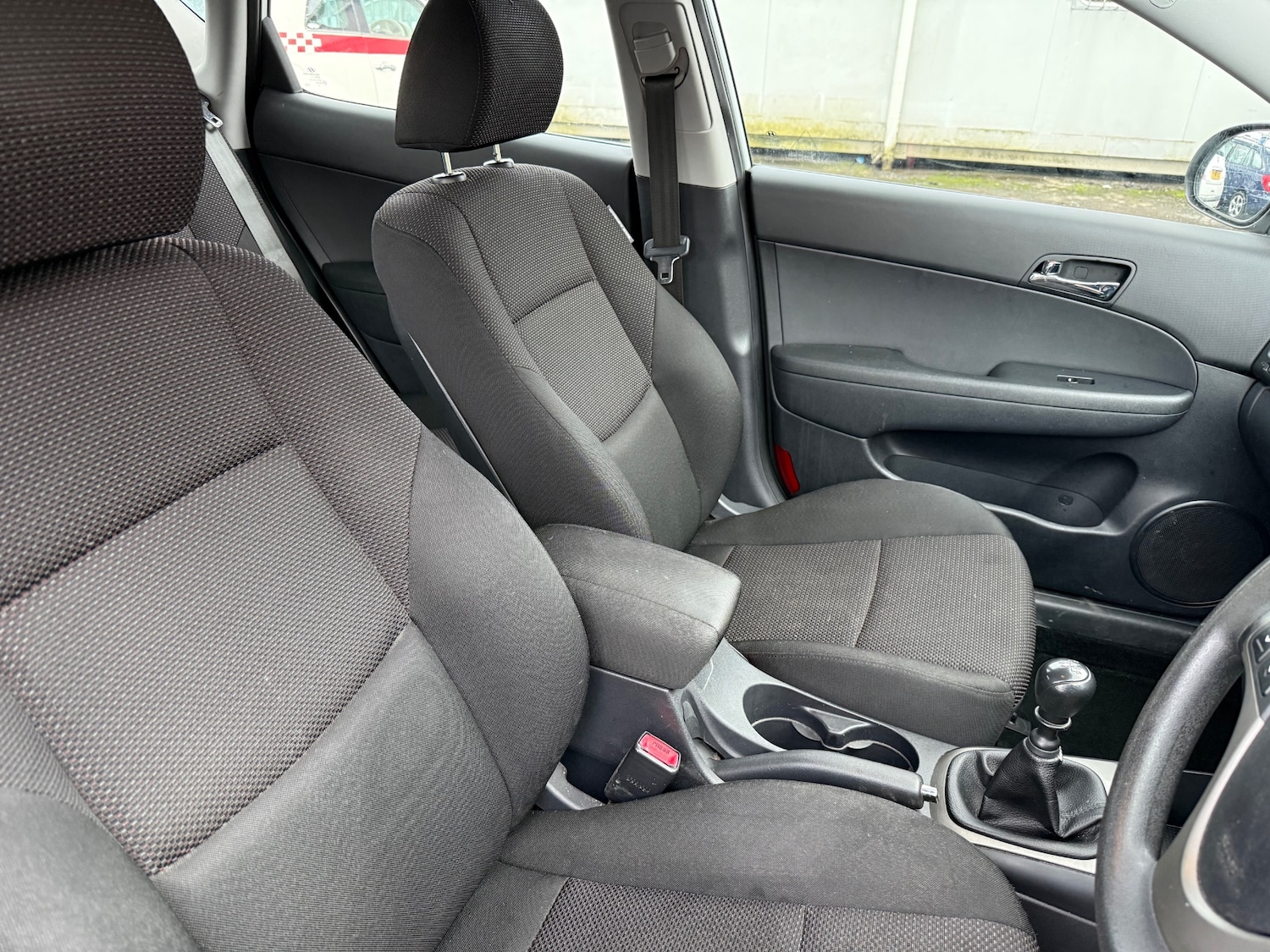 Used Hyundai i30 2009 for sale - 77319926: Photo 11