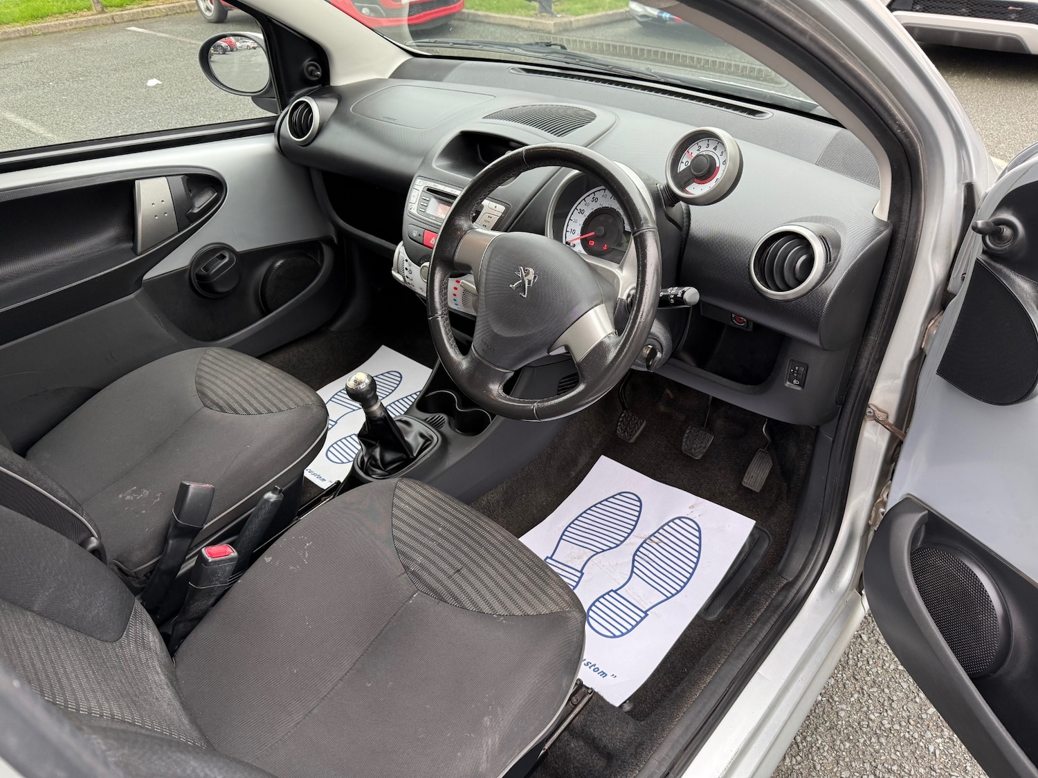 Used Peugeot 107 2014 for sale - 77084326: Photo 9