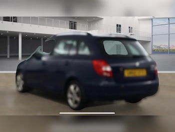 Used Skoda Fabia 2011 for sale - 76969700: Photo