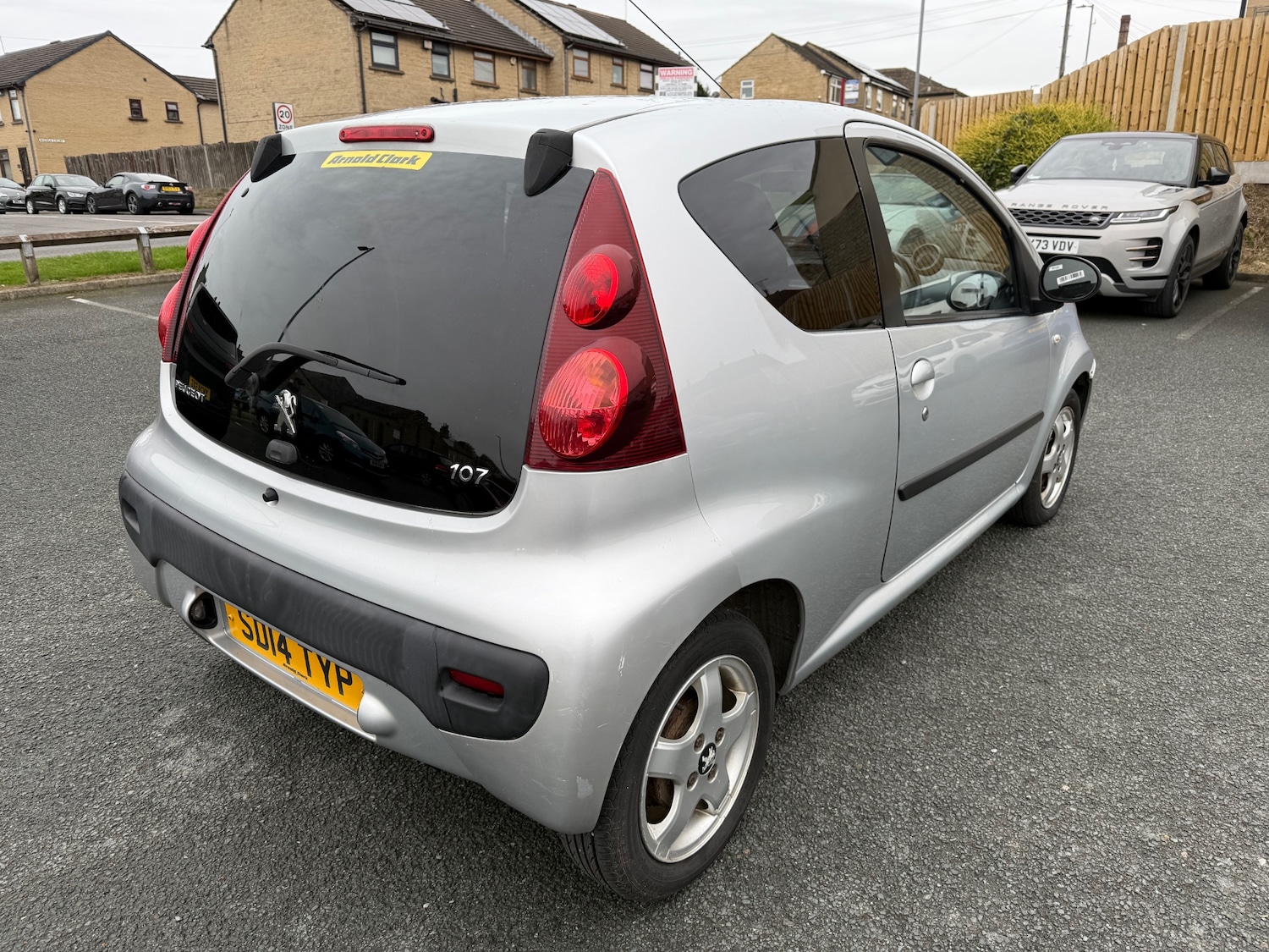 Used Peugeot 107 2014 for sale - 76470640: Photo 7