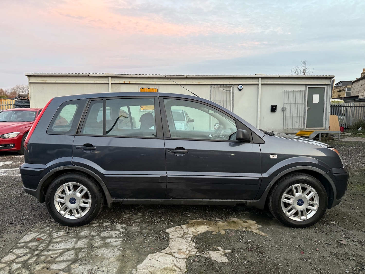 Used Ford Fusion 2008 for sale - 76483292: Photo 8