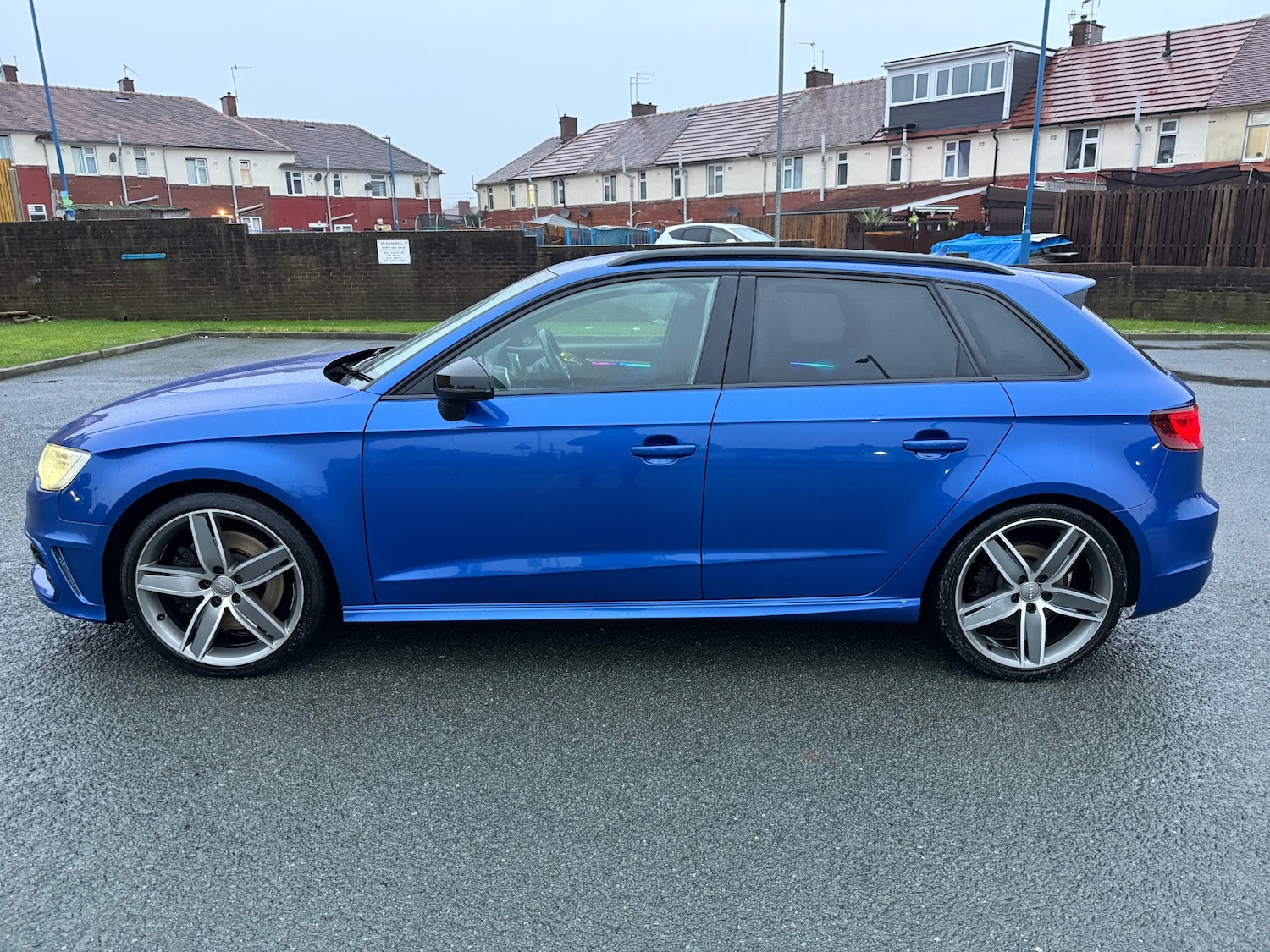 Used Audi A3 2014 for sale - 76897328: Photo 4