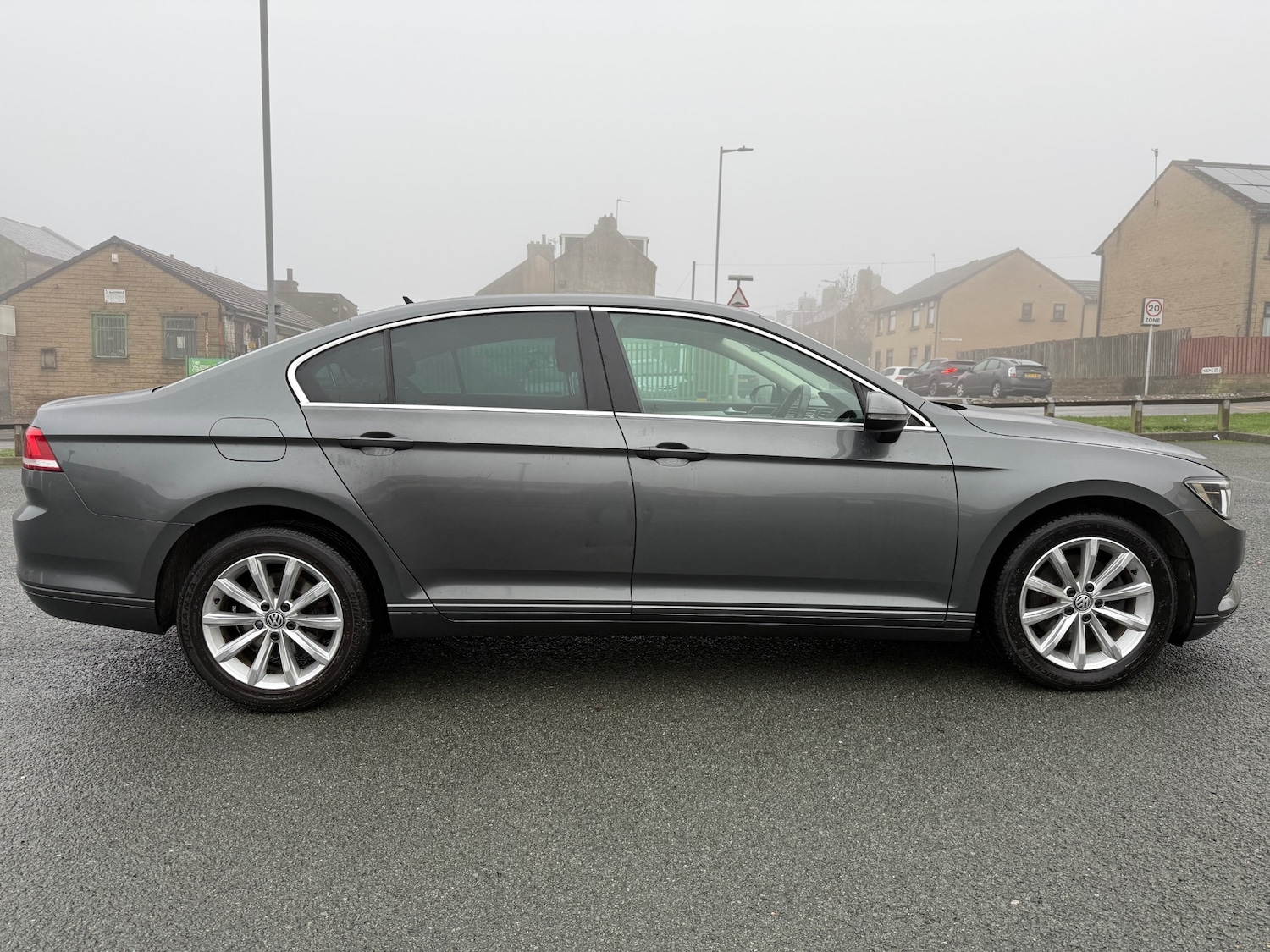 Used Volkswagen Passat 2015 for sale - 77020154: Photo 8