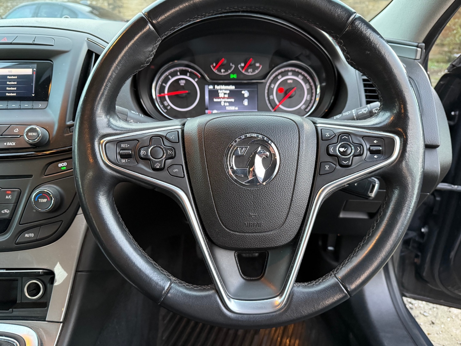 Used Vauxhall Insignia 2014 for sale - 76963675: Photo 12