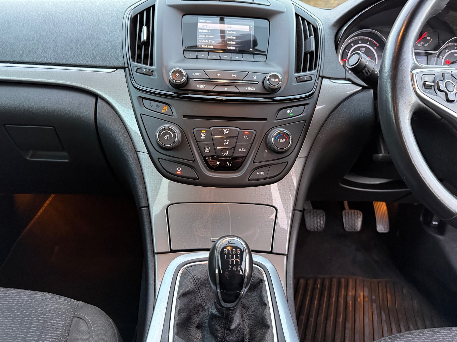 Used Vauxhall Insignia 2014 for sale - 76963675: Photo 13