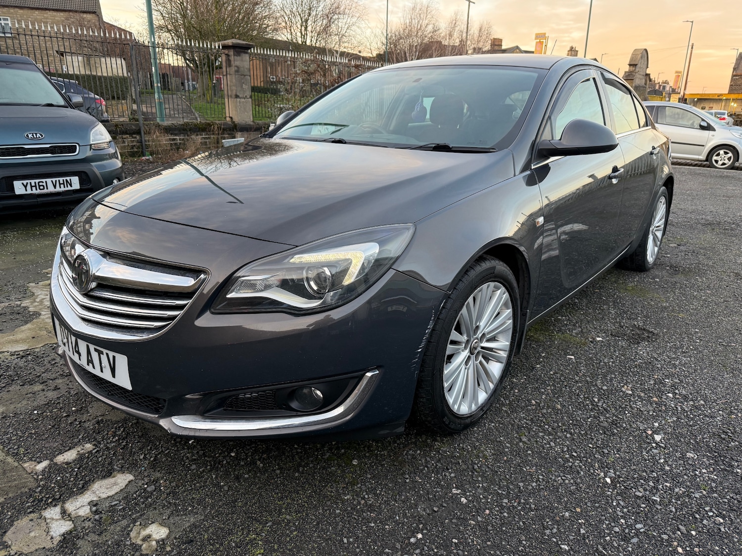 Used Vauxhall Insignia 2014 for sale - 76963675: Photo 3