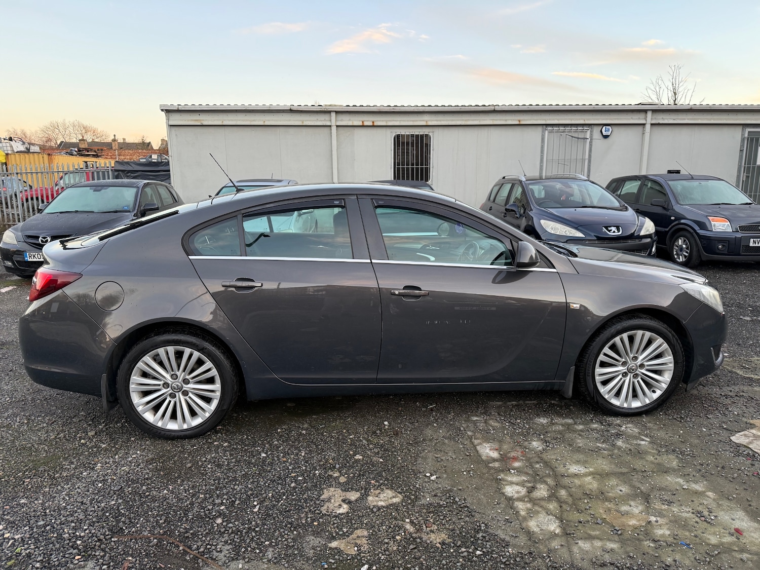 Used Vauxhall Insignia 2014 for sale - 76963675: Photo 8
