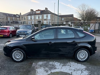 Used Ford Focus 2011 for sale - 78299004: Photo