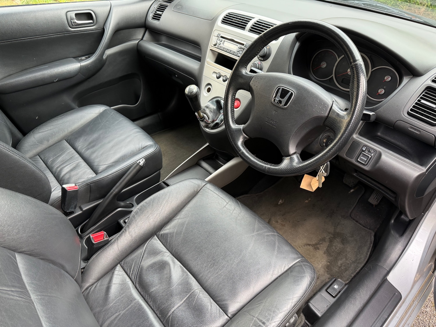 Used Honda Civic 2004 for sale - 76392358: Photo 9