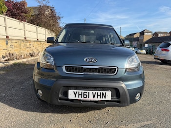 Used Kia Soul 2011 for sale - 76196295: Photo 2