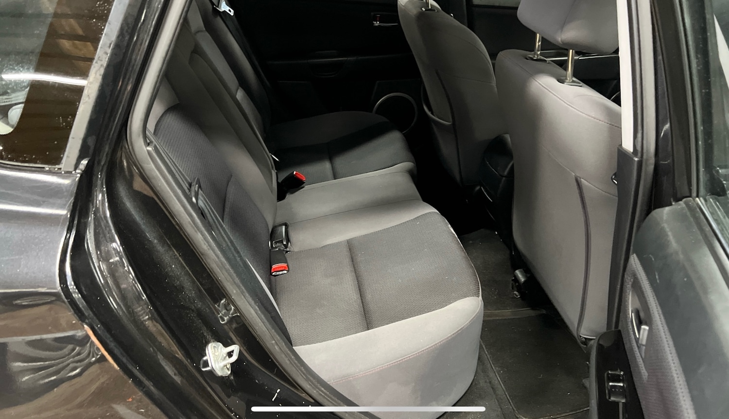 Used Mazda Mazda3 2009 for sale - 76606093: Photo 9