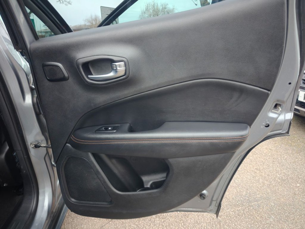 Used Jeep Compass 2018 for sale - 78008842: Photo 29