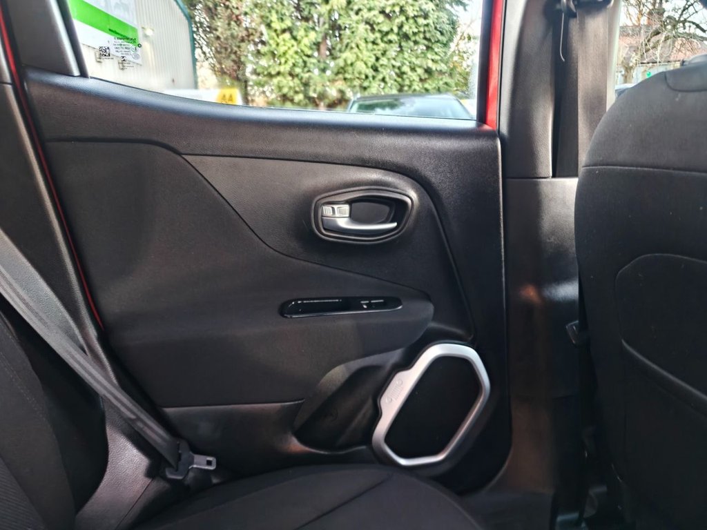 Used Jeep Renegade 2016 for sale - 77706153: Photo 31